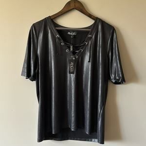 NWT ANGEL VEGAN LEATHER TIE UP V-NECK BLACK SHORT SLEEVE T-SHIRT BLOUSE LARGE